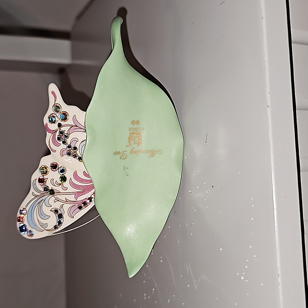 Lenox Butterfly - Picture 7 of 8